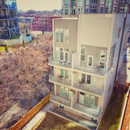 Апартаменти Marvelous Midtown Manor In Piedmont Park Атланта Екстер'єр фото